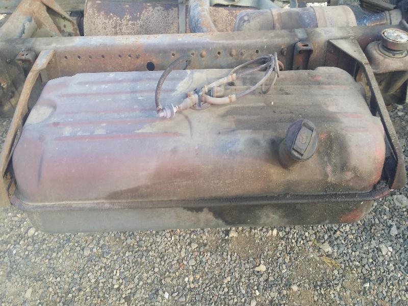  Alu - Diesel Tank 

kompl. mit Halterungen